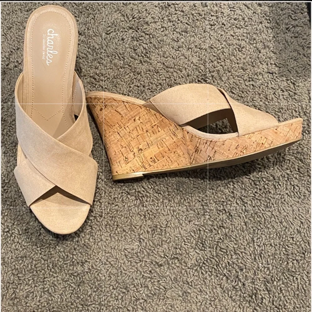 Charles David suede wedges